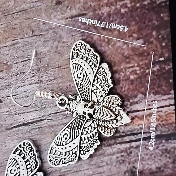 Butterfly moth earrings - Picture 2 of 6